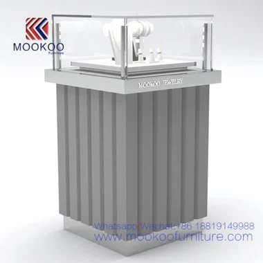 Glasgeschäft-Anzeige für Schmuck