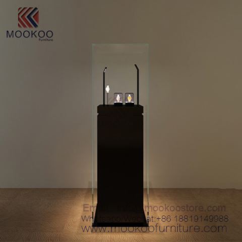 Einzigartige Schmuckdisplays