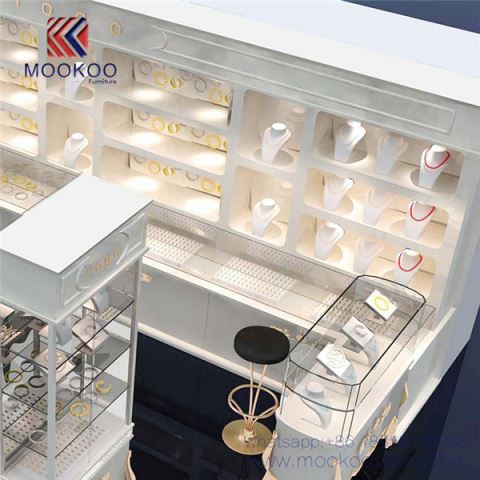 Luxus-Schmuck-Schaufenster mit LED-Leuchten